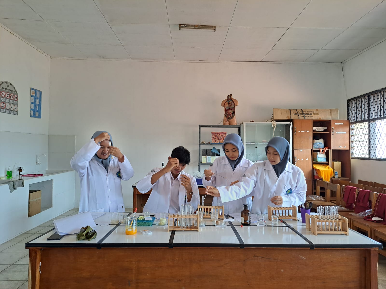 UJIAN PRAKTEK IPA