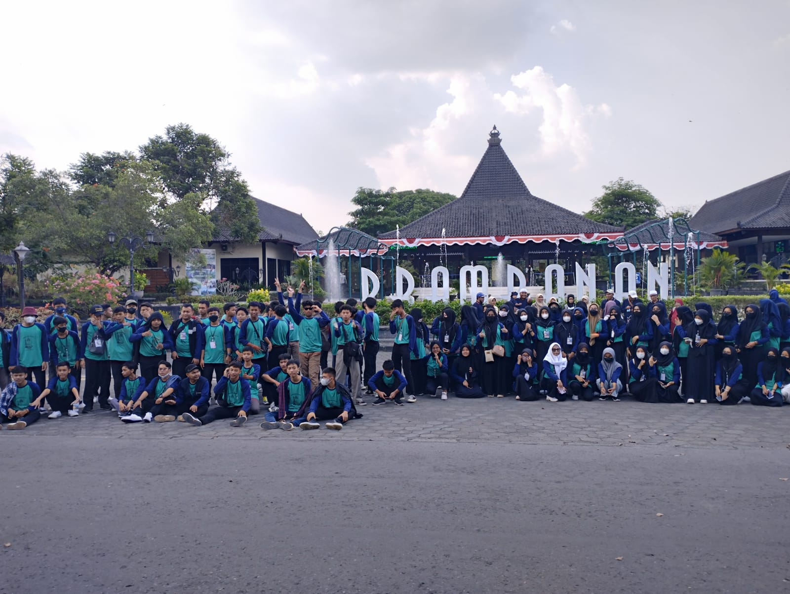 STUDY TOUR CANDI PRAMBANAN