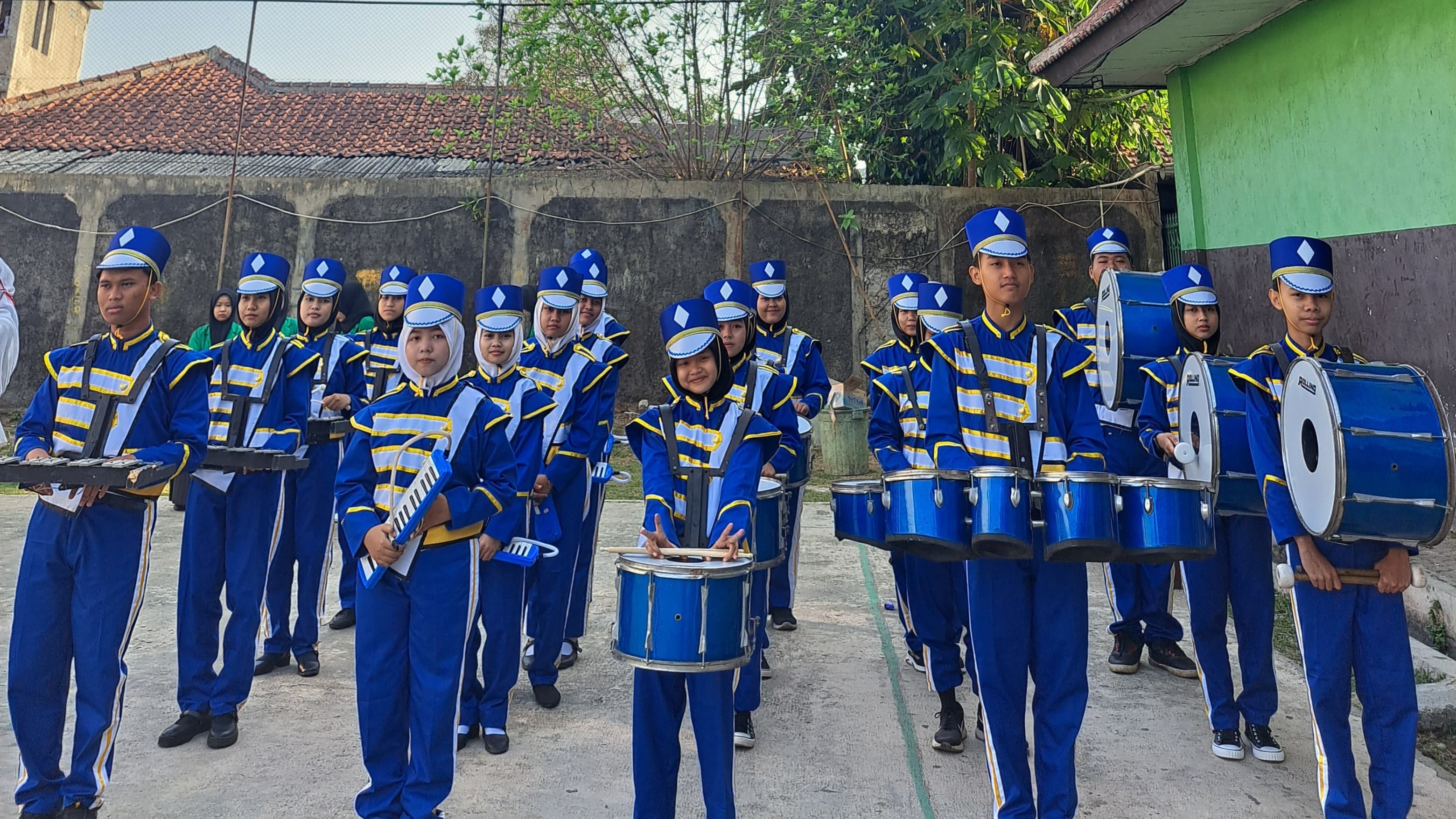 MARCHING BAND